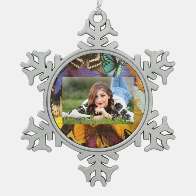 lila borange-farbiger tropischer Schmetterling Schneeflocken Zinn-Ornament (Vorderseite)