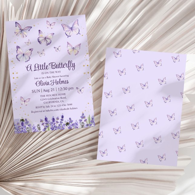 Lila Butterfly Baby Dusche Einladung (Purple Butterfly Baby Girl Shower Invitation on a dry white palm leaf.)