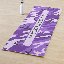 Lila Camouflage mit kundenspezifischem Text Yogamatte