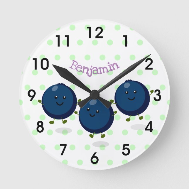 lila Cartoon-Illustration Niedlicher Heidelbeeren Runde Wanduhr (Vorderseite)