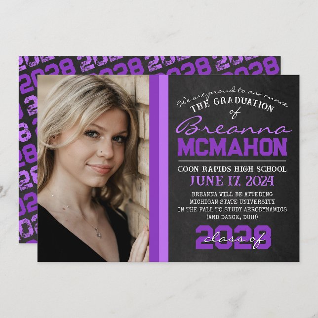 Lila Chalkboard Foto Abschluss Ankündigung ( Repeating Class Year 1 & 2 Photo Graduation Invitations & Announcements)