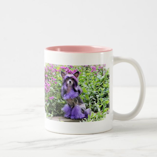 Lila chinesischer Hund mit Haube in den rosa Zweifarbige Tasse (Rechts)