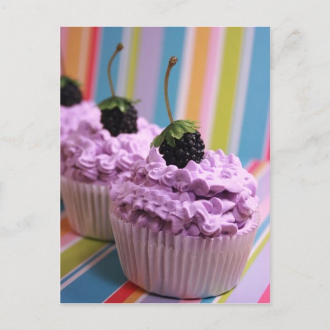 Lila Cupcakes Postkarte (Vorderseite)