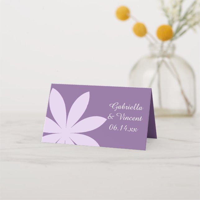 Lila Daisy Blume Hochzeit Wohltätigkeit Favoriten Platzkarte (Vorderseite)