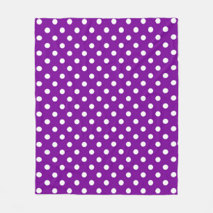 Lila Design der weißen Polka-Dots Fleecedecke