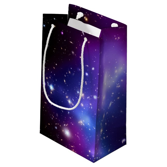 Lila die Galaxie-Universum-Astronomie NASA-Raum Kleine Geschenktüte (Rückseite Schrägansicht)