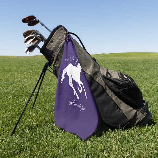 Lila Einhorn Personalisiertes Golfhandtuch (Gras)