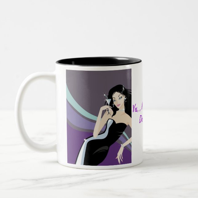 lila extravagantes Mädchen mit Martini-Glas Zweifarbige Tasse (Links)