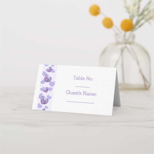 Lila farbige Wisteria Heart Design Wedding Platzkarte (Vorderseite)