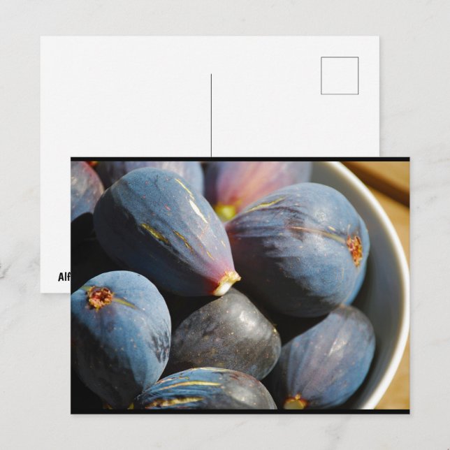 Lila Feigenfrucht in einer Schüssel Postkarte (Vorne/Hinten)