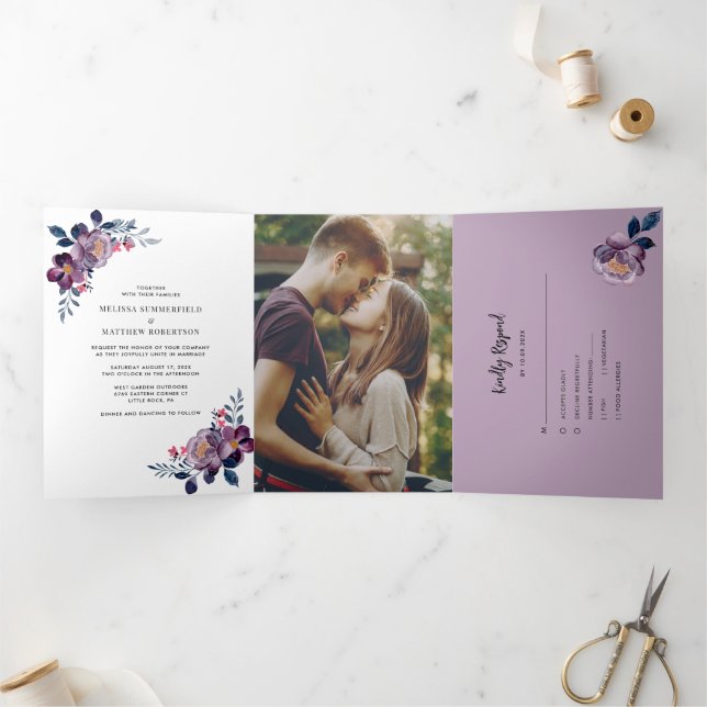 Lila Floral Fall Script Geometric Wedding Dreifach Gefaltete Einladung (Innenseite)