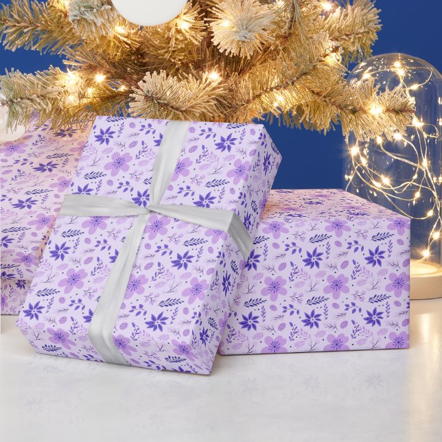 Lila florale Botanische Moderne Weihnachten Geschenkpapier (Feiertage)