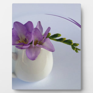 lila Freesia-Knospen Fotoplatte