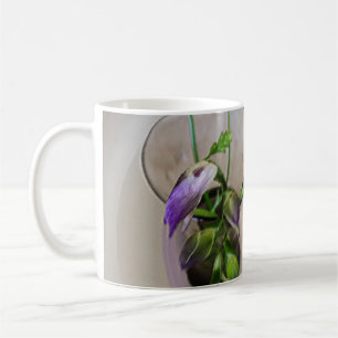 lila Freesienknospen Kaffeetasse