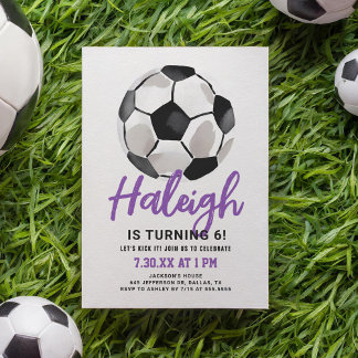 Lila Fußball-Girl zum Geburtstag Einladung