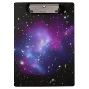Lila Galaxienhaufen Klemmbrett