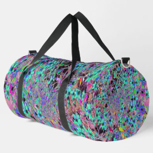 Lila Garten mit psychedelischen Aquamarin-Blumen Duffle Bag
