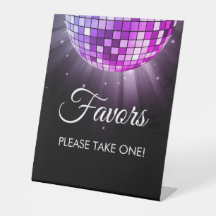 Lila Gastgeschenke Disco Ball 70 Sockelschild