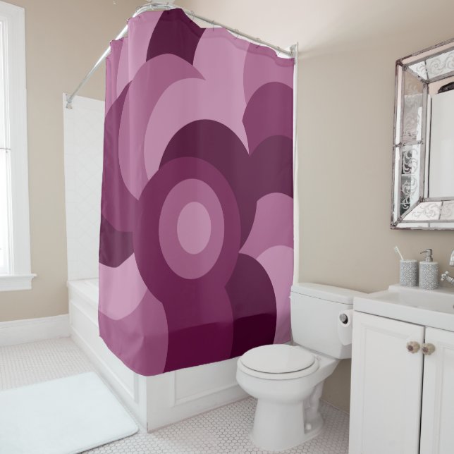 lila geometrisches Muster in modernistischem Rosa Duschvorhang (Beispiel)