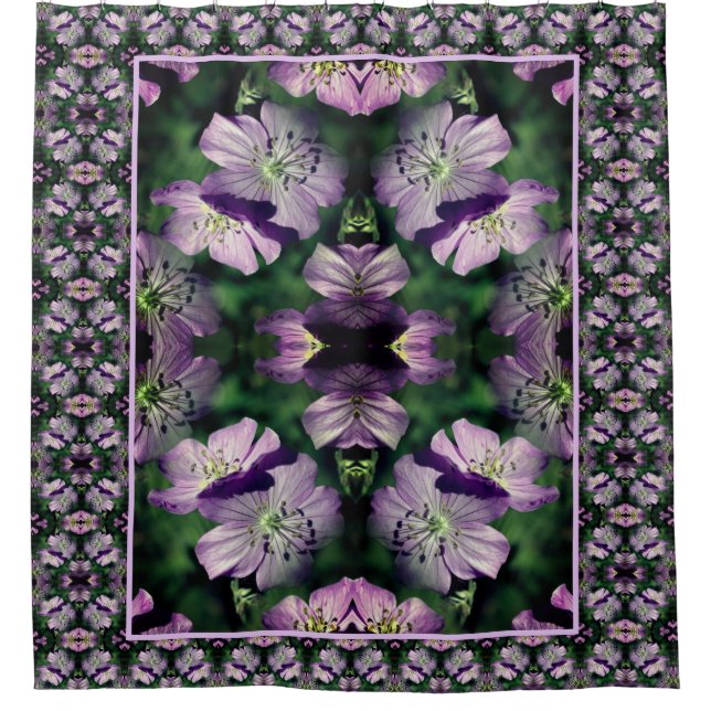 Lila Geranium-Blume multipliziert Abstrakt Duschvorhang (Vorderseite)