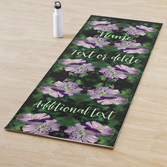 Lila Geranium Blume Pair Abstrakt Personalisiert Yogamatte (Beispiel)