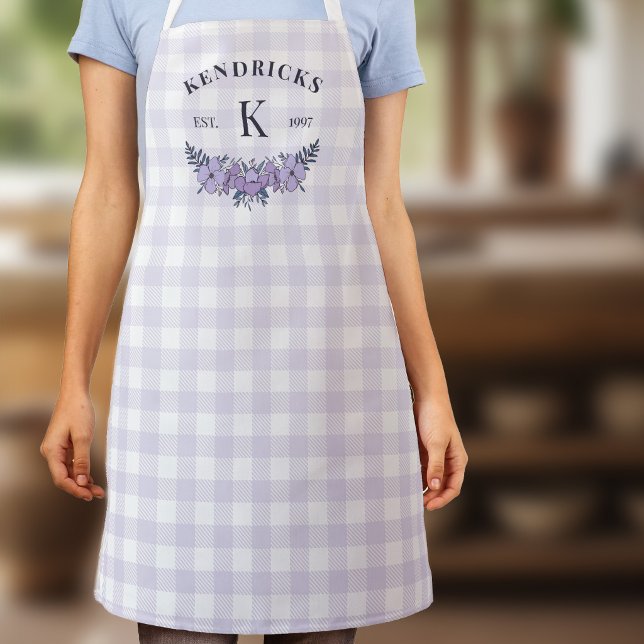 Lila Gingham Floral Family Monogram Schürze (Von Creator hochgeladen)