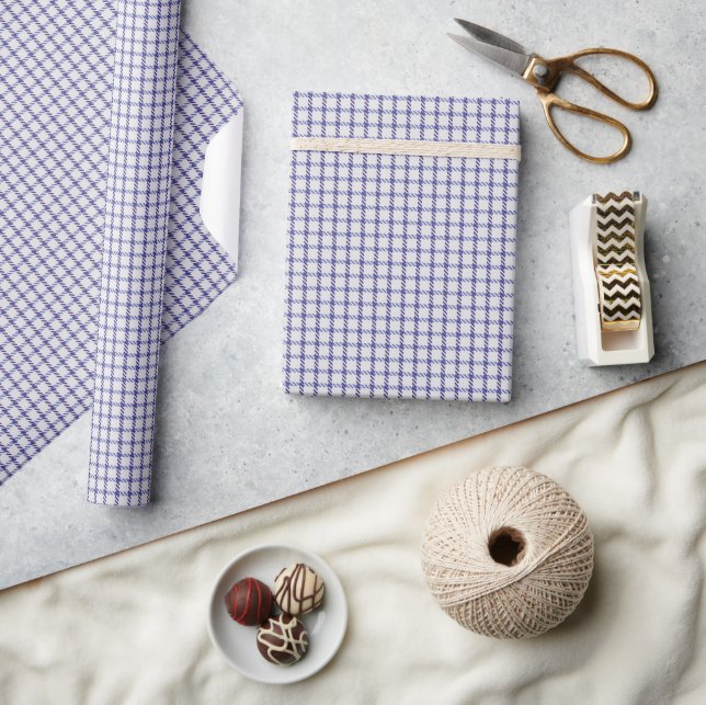Lila Gingham Geschenkpapier (Kunsthandwerk)