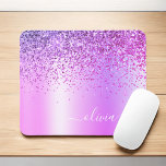 Lila Glitzer Monogram Name Luxury Girl Mousepad<br><div class="desc">Lila Imitate Foil Metallic Sparkle Glitzer Pinsel Metal Monogram Name Mousepad (Mauspad). Das macht den perfekten 16 Geburtstag,  Hochzeit,  Brautparty,  Jubiläum,  Babydusche oder Junggeselinnen-Abschied Geschenk für jemanden,  der Lieben glamourösen Luxus und schicke Stile.</div>