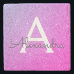 Lila Glitzer, rosa und dunkle Monogramm Steinuntersetzer<br><div class="desc">Rosa und Lila Imitate Glitzer und Sparkle Elegant Stone Tile. Diese Stone Tiles können so angepasst werden,  dass sie Ihren Anfangs- und Vornamen enthalten.</div>