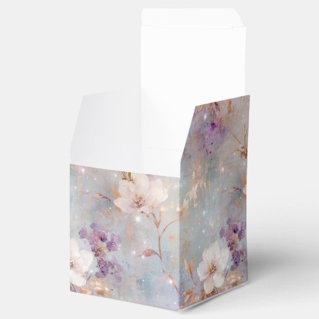 Lila Goldblume Geschenkschachtel (Geöffnet)