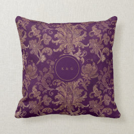 lila Golddamastenmonogramm Kissen