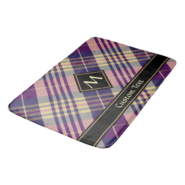 Lila, goldener und blauer Tartan Badematte (Schrägansicht)