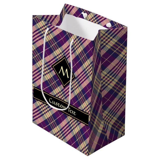 Lila, goldener und blauer Tartan Mittlere Geschenktüte (Vorderseite Schrägansicht)