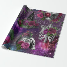 Lila Gothic-Hexenkopf und Rose-Umschlagpapier