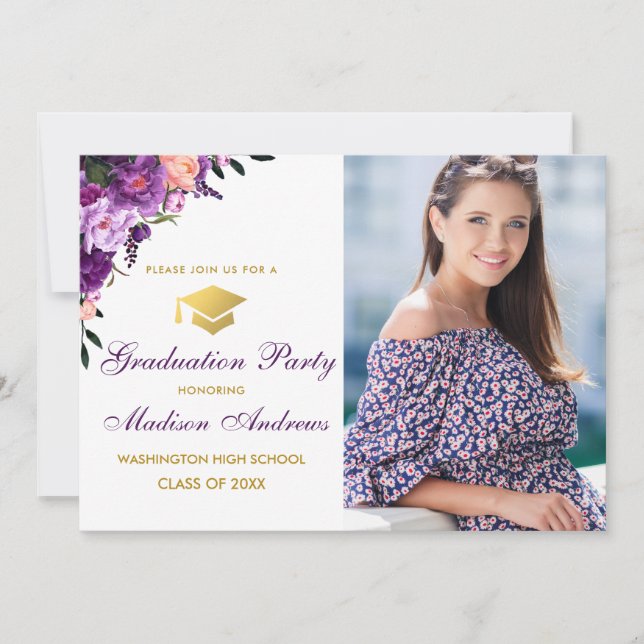 Lila-Graduiertenparty mit Blumen und Fotos Einladung (Vorderseite)
