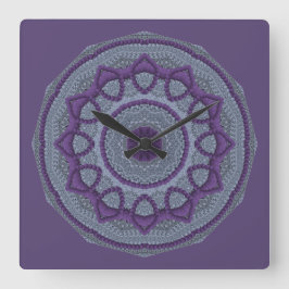 Lila grauer Mandala Quadratische Wanduhr