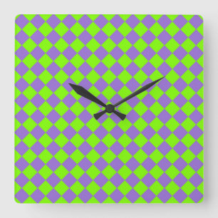 Lila grünes Schachbrett Diamantmuster Quadratische Wanduhr
