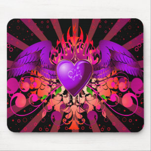 Lila Grunge Winged Heart Design Mousepad