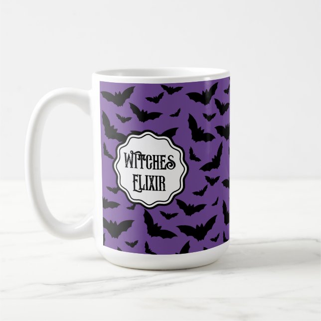 Lila Halloween-Black Bats Kaffeetasse (Links)