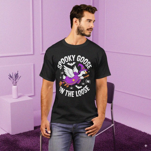 Lila Halloween-Goose Hexe-Cartoon T-Shirt (Von Creator hochgeladen)