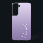 Lila Handschriftzeichen Personalisiert Samsung Galaxy Hülle<br><div class="desc">Ein personalisiertes Samsung Handy Gehäuse in einem modernen,  lila Farbverlauf. Der trendige Schriftart für Handschriften fügt beim Hinzufügen Ihres Namens eine einzigartige Touch hinzu.</div>