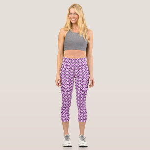 Lila-Herz-Diamantmuster Nahtloses Valentinstag-M Capri Leggings