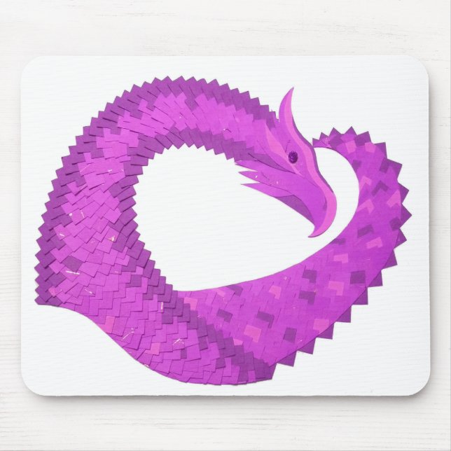 Lila Herzdrache in Weiß Mousepad (Vorne)