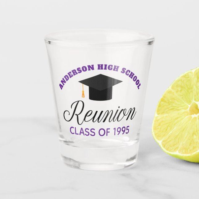 Lila High School Wiedersehen Party Custom Alumni Schnapsglas (Vorderseite)