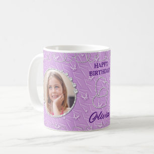 Lila Hintergrund des benutzerdefinierten Fotos Kaffeetasse