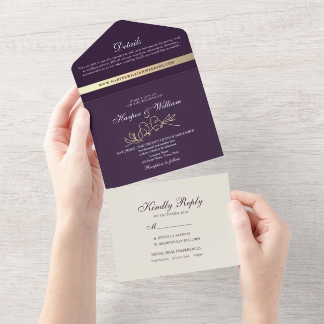 Lila Hochzeit in einer Einladung (Abreißen)
