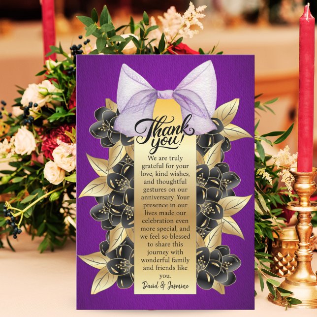 Lila Hochzeitsfeier mit Gold und Blumen Dankeskarte (Von Creator hochgeladen)