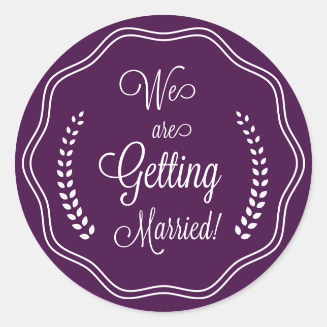 Lila Hübsches Skript-Siegel Save the Date Runder Aufkleber (Vorderseite)