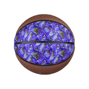 Lila Iris-Blume / geslandet / gekocht / Mini Basketball