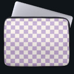 Lila Karo, Prüfplatine-Muster, geprüft Laptopschutzhülle<br><div class="desc">Prüfmuster - lila und cremeweiße Schachbretter.</div>